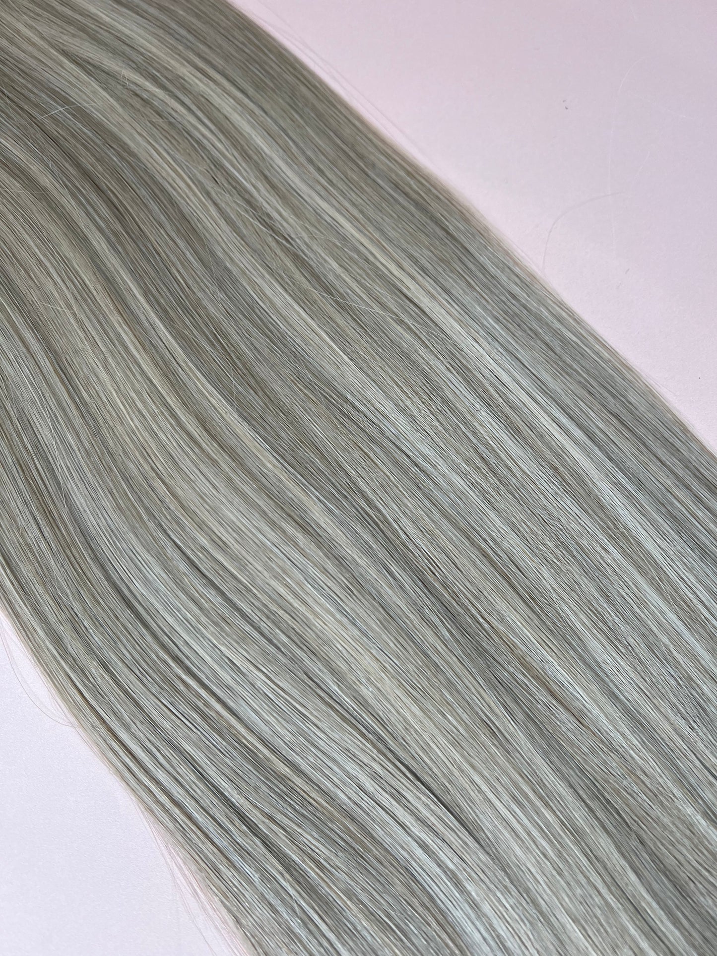 16c/60c Light Ash Highlighted Blonde 24" Tape Hair Extensions - Ladylux