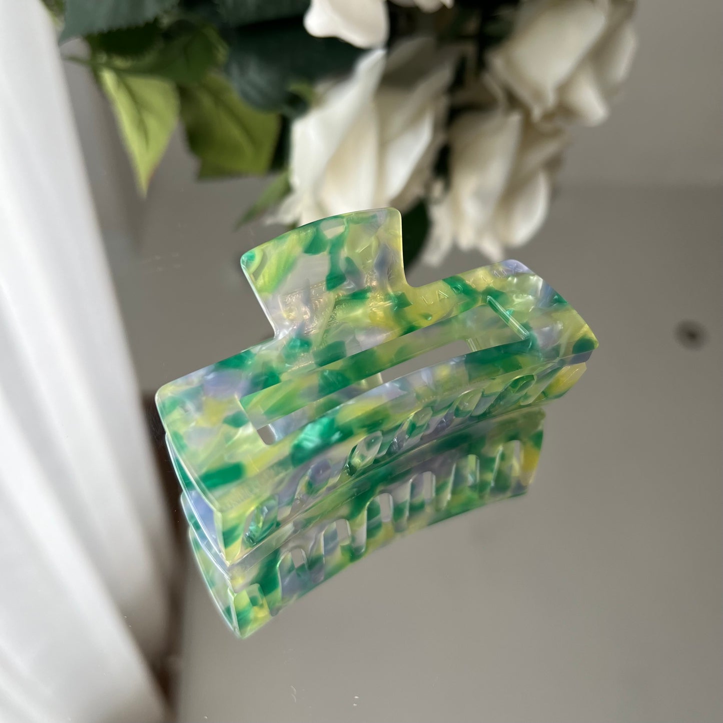 XXL Giant Claw Clip in shade - Cove Island 🌴🏝️✨ - Ladylux