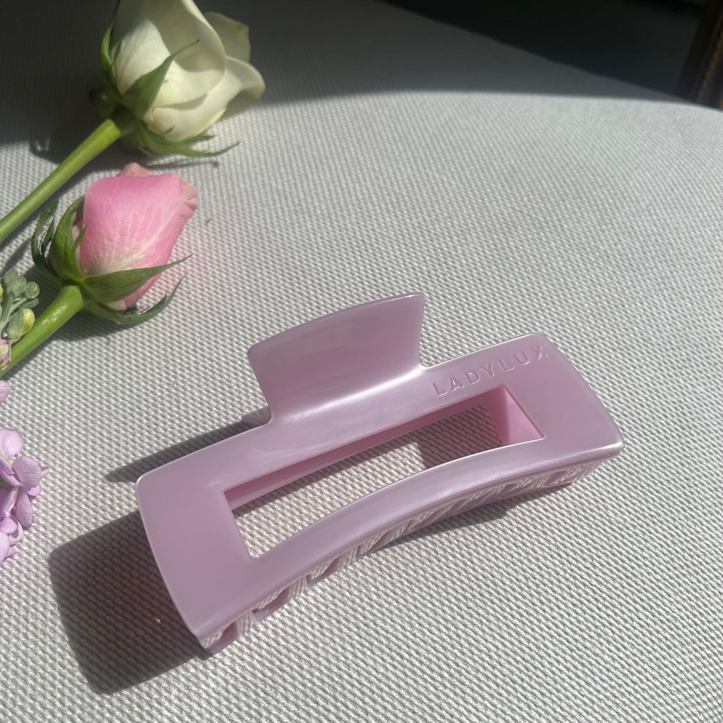 Summer Claw Clip Shade - Sugar Blossom 🌸🌸🌸 - Ladylux