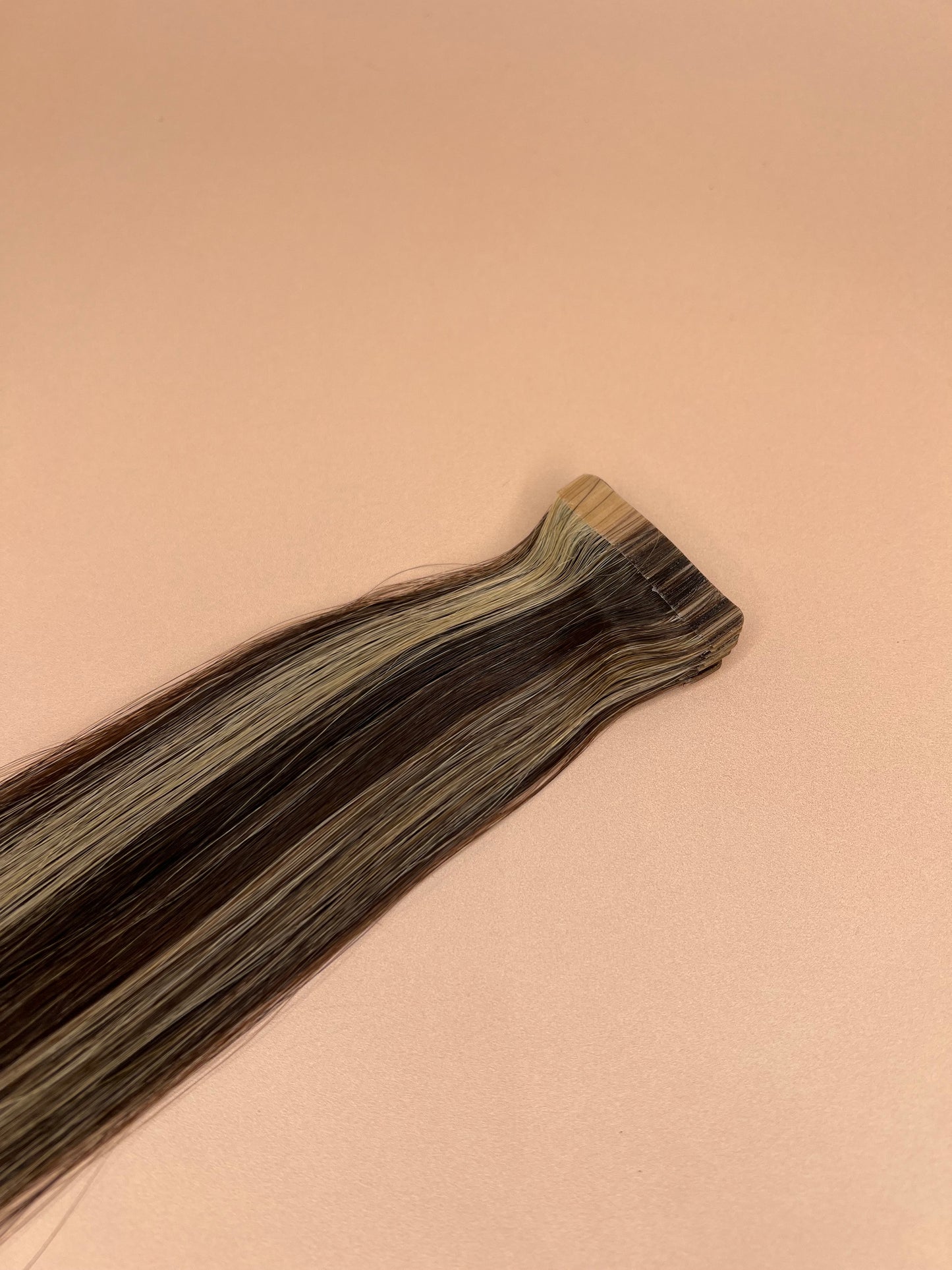 4c/6c/22c Toasted Caramel Highlights 24” Tape Hair Extensions - Ladylux