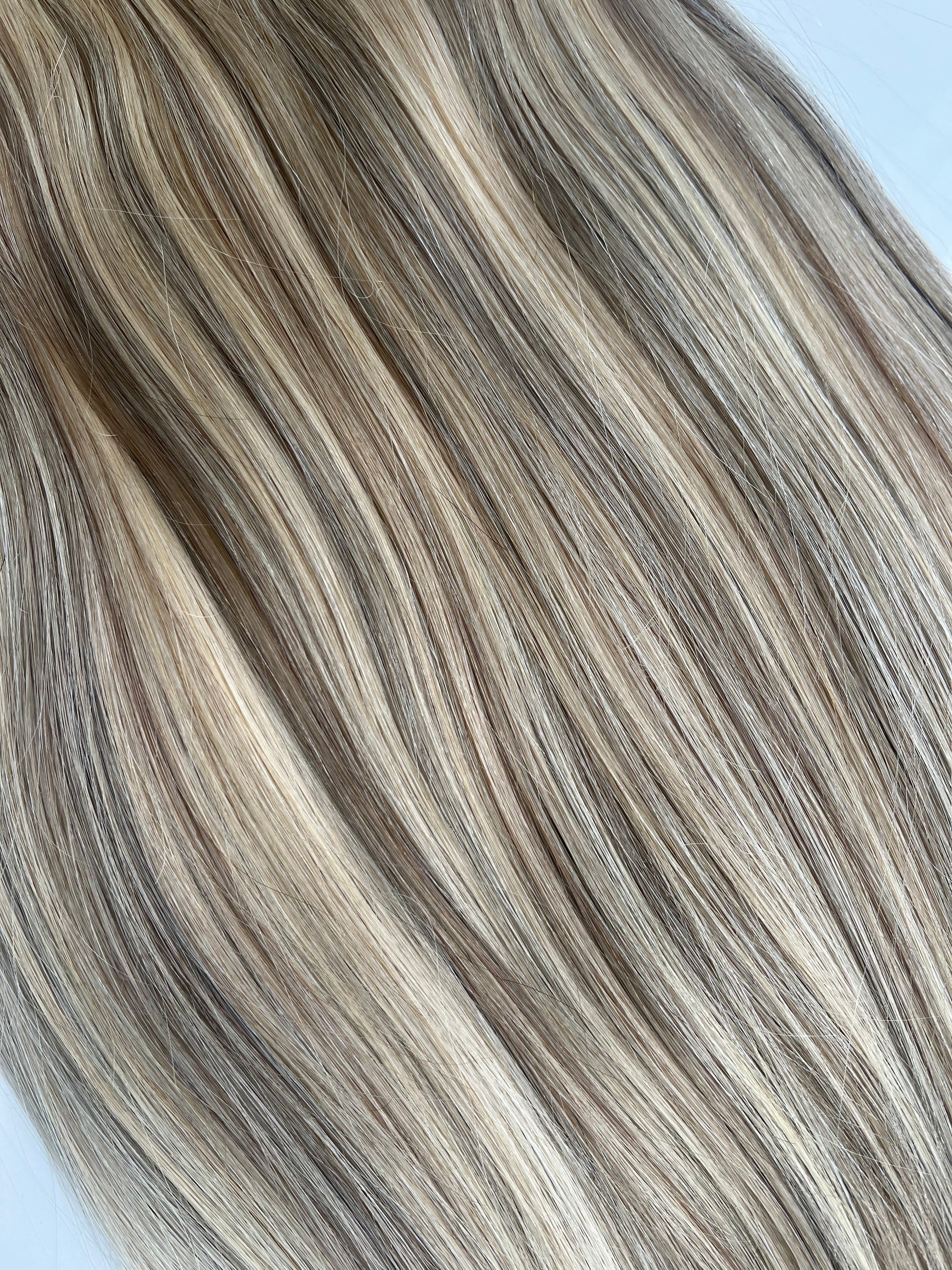 200g Wefted 20” Hair Extensions shade 613/16 Vanilla Latte - Ladylux